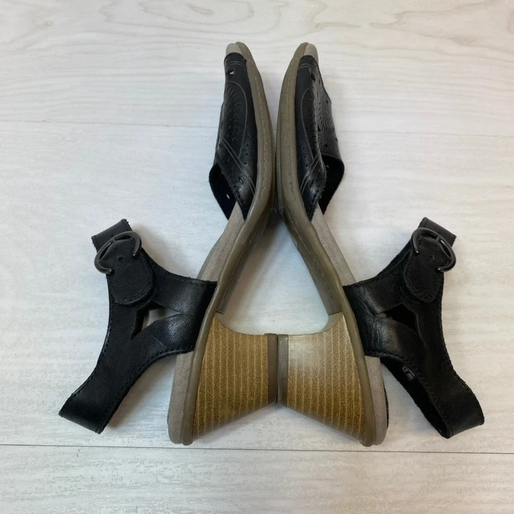 Earth Womens 7.5 Carson Westport Wedge Sandals Black Leather Laser Cut Comfort